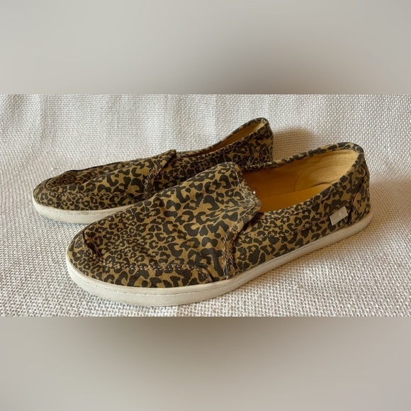 Sanuk Pair OnDice Leopard shoe - Picture 2 of 8